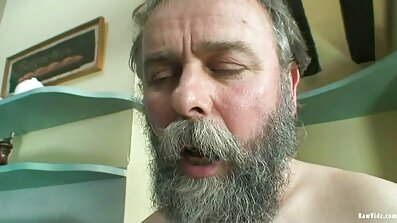 Зі своєю дружиною