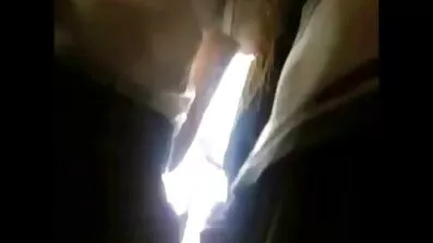 Вона влаштовує грубу гру українські дівчата порно з вібраторами і шльопає по шишці