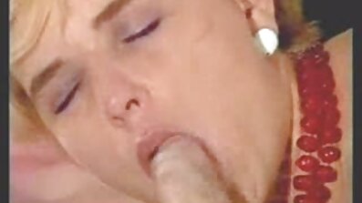 Дівчата стогнуть